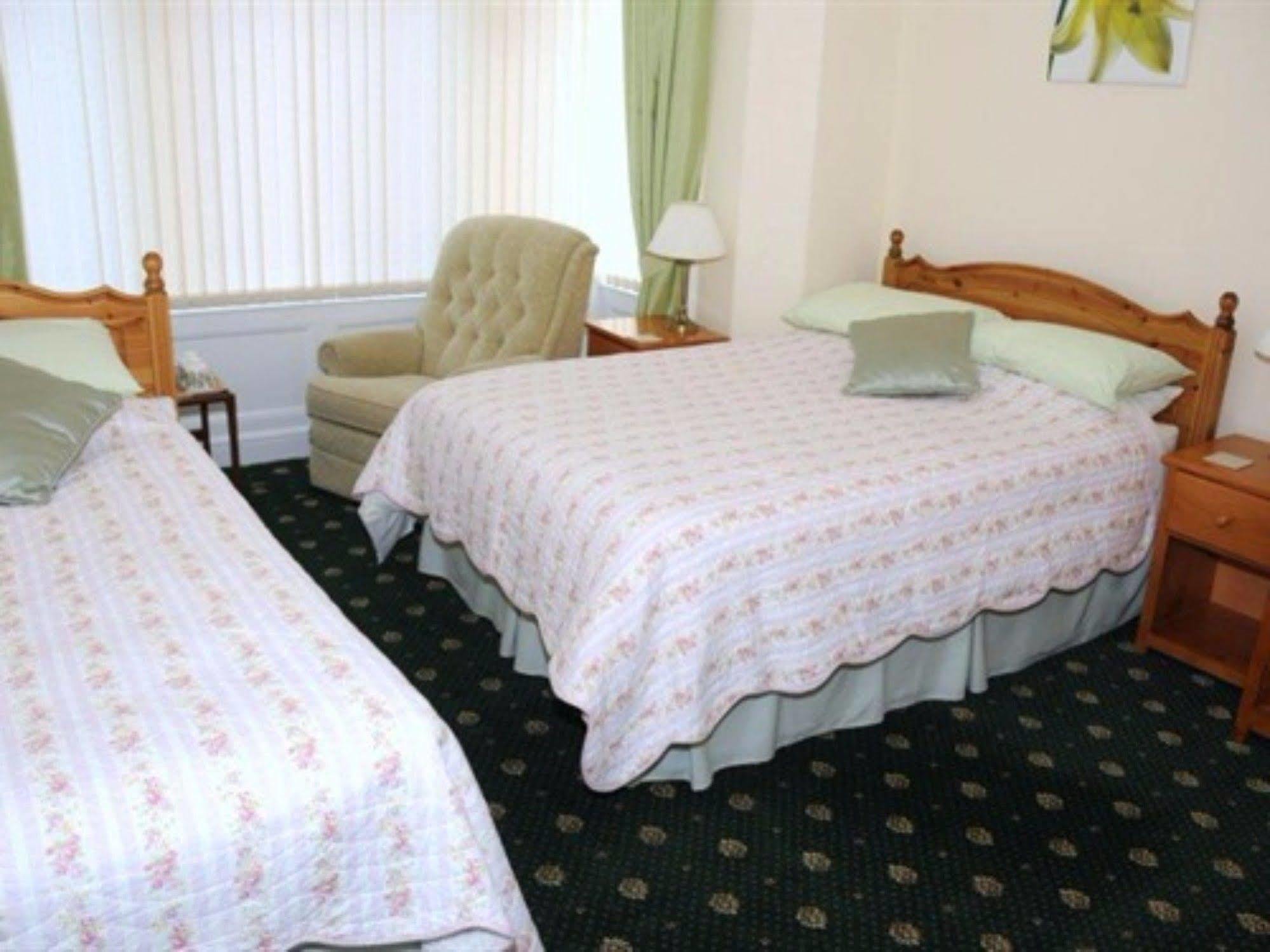 ブラックプール Eden House Bed & Breakfast エクステリア 写真